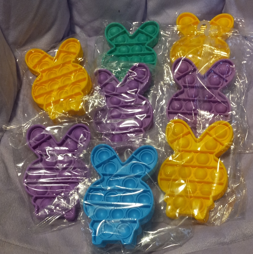 Pop Its Easter bunny
